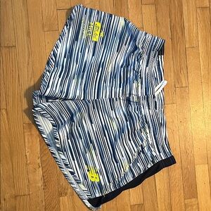 New Balance women’s  Athletic Striped Shorts - Fifth Ave. Mile